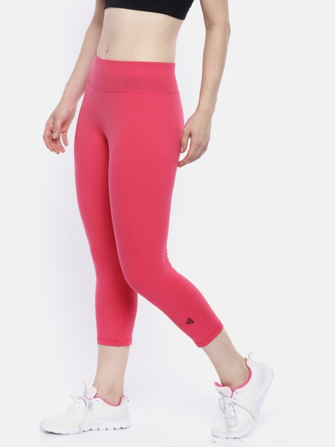 

Jockey Women Pink Solid Slim Fit Capris