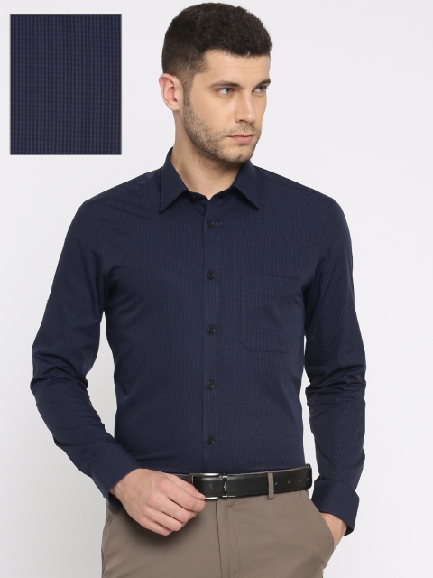 

U.S. Polo Assn. Tailored Men Navy Blue & Black Regular Fit Checked Formal Shirt