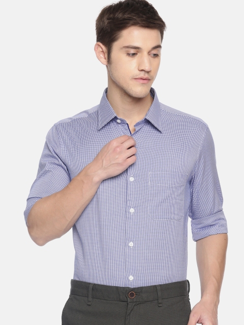 

U.S. Polo Assn. Tailored Men Blue & White Regular Fit Checked Semiformal Shirt