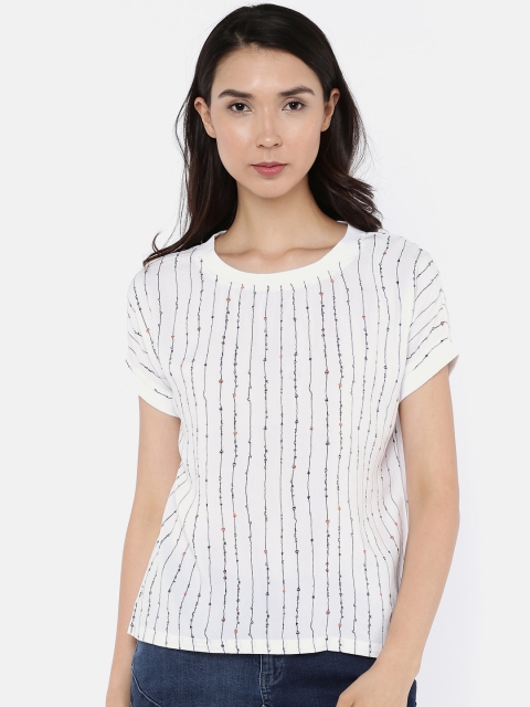 

Lee Women White Printed Top