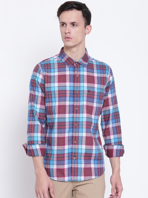 

United Colors of Benetton Men Blue & Maroon Slim Fit Checked Casual Shirt