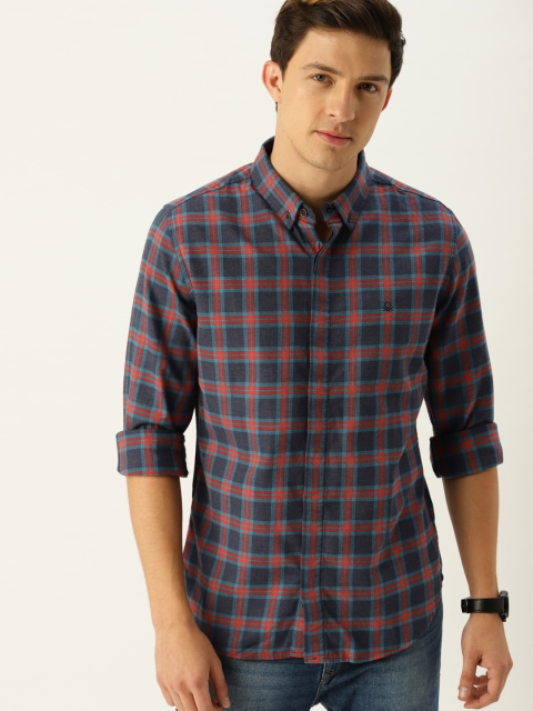 

United Colors of Benetton Men Blue & Red Slim Fit Checked Casual Shirt