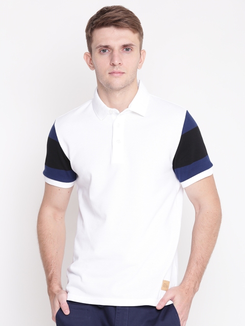 

United Colors of Benetton Men White Solid Polo Collar T-shirt