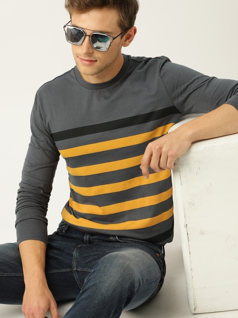

United Colors of Benetton Men Charcoal Grey Striped Round Neck T-shirt