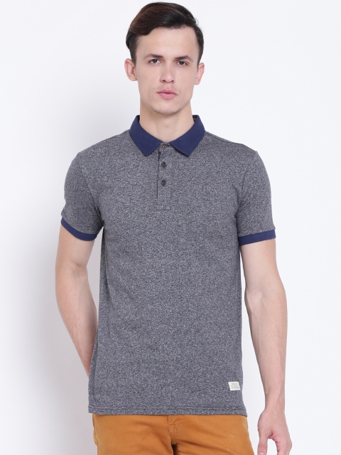 

United Colors of Benetton Men Grey Solid Polo Collar T-shirt