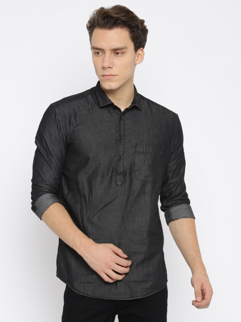 

Nature Casuals Men Black Solid Straight Kurta