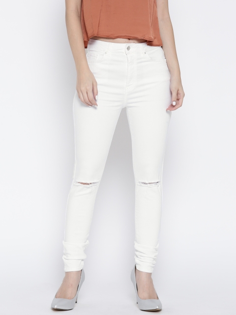 

FOREVER 21 Women White Regular Fit Mid-Rise Slash Knee Stretchable Jeans