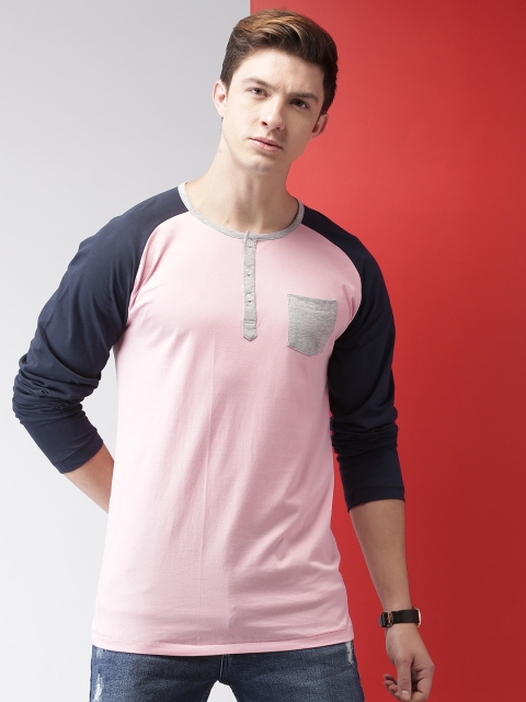

Mast & Harbour Men Pink Solid Henley Neck T-shirt