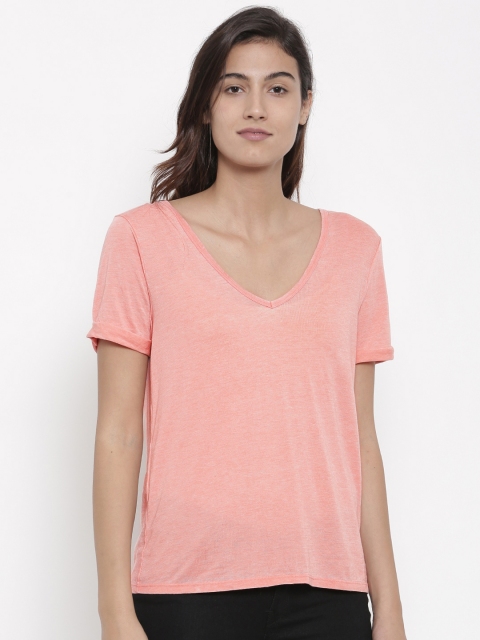 

FOREVER 21 Women Peach Solid V-Neck T-shirt