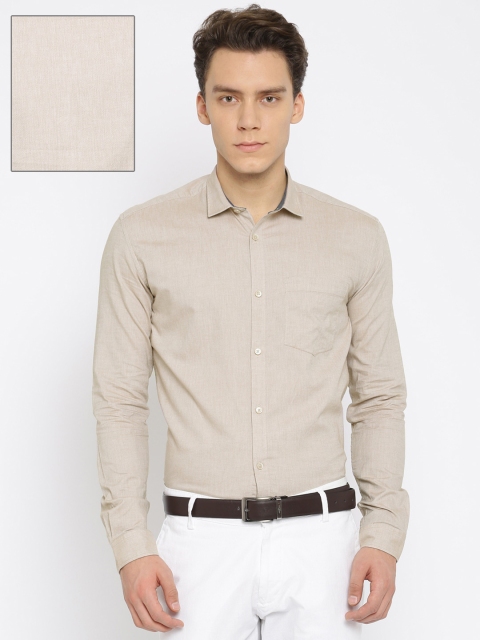 

Independence Men Beige Slim Fit Solid Formal Shirt