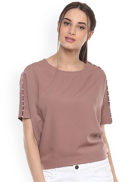 

Soie Women Pink Solid Top