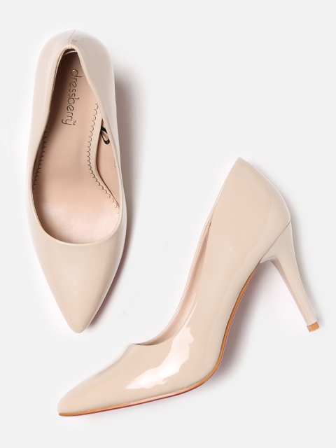 

DressBerry Women Beige Solid Pumps