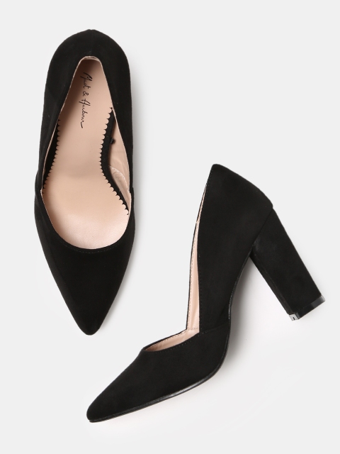 

Mast & Harbour Women Black Solid Pumps