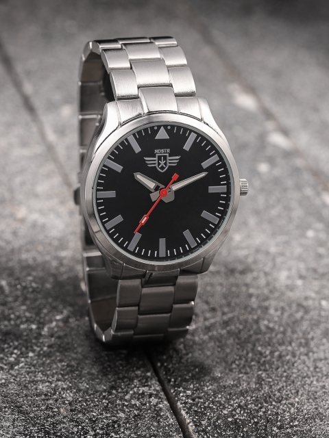 

Roadster Unisex Black Analogue Watch MFB-PN-SNT-C08