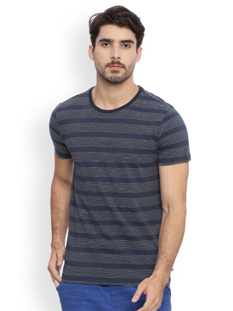 

Soul Space Men Navy Blue GOTS Certified Striped Round Neck T-shirt