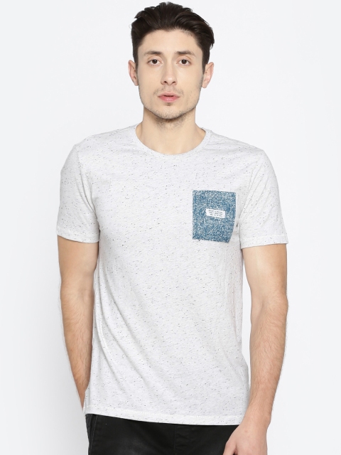 

Forca by Lifestyle Men Off-White Self Design Round Neck T-shirt