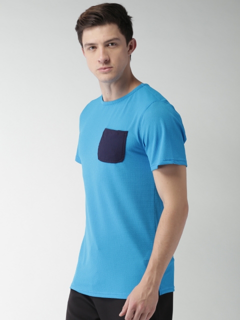 

Mast & Harbour Men Blue Self Design Round Neck T-shirt