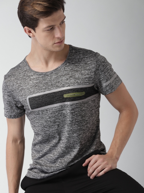 

Mast & Harbour Men Charcoal Grey Solid Round Neck T-shirt with Chest Pocket