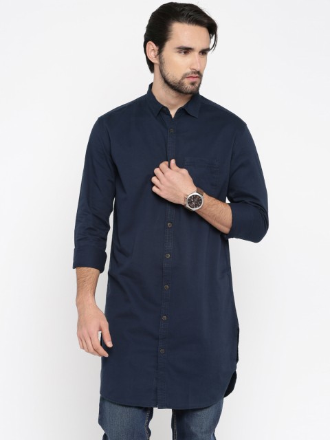 

British Club Men Navy Blue Slim Fit Solid Casual Longline Shirt
