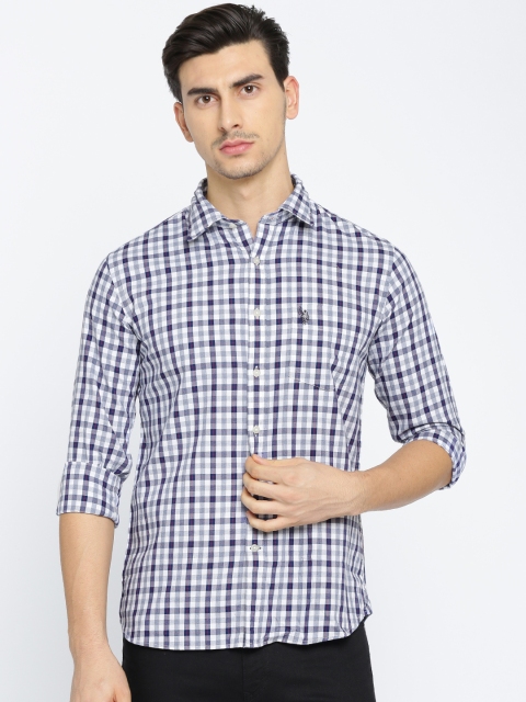 

U.S. Polo Assn. Men Blue & White Tailored Fit Checked Casual Shirt