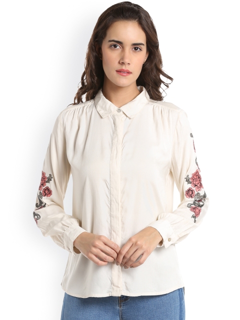 

Vero Moda Women Off-White Solid Top