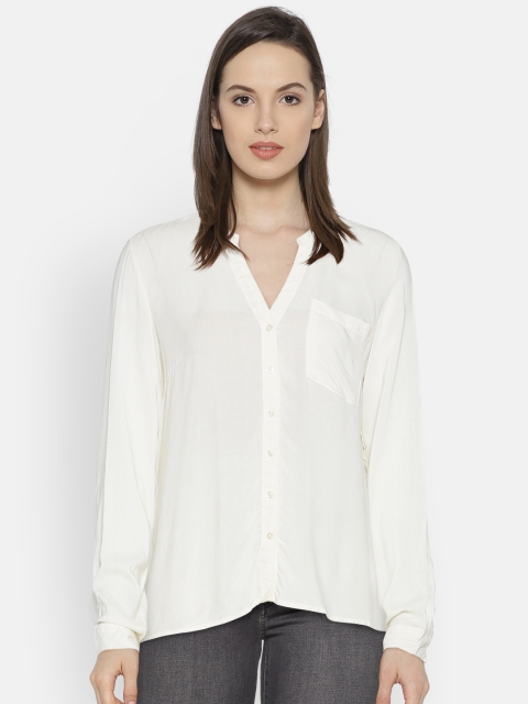 

Vero Moda Women Cream-Coloured Standard Regular Fit Solid Casual Shirt