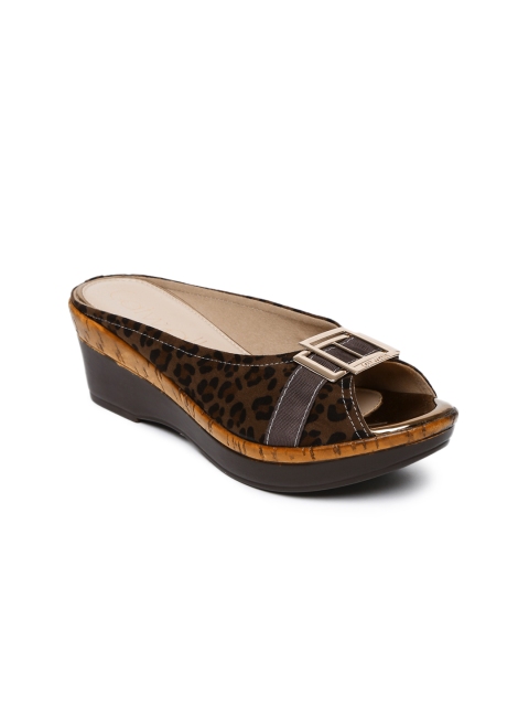 

Catwalk Women Brown Solid Sandals