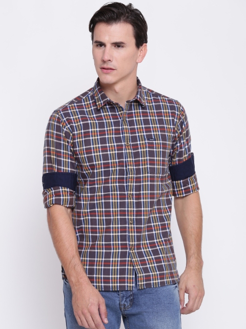 

Pepe Jeans Men Brown & Yellow Regular Fit Checked Casual Shirt