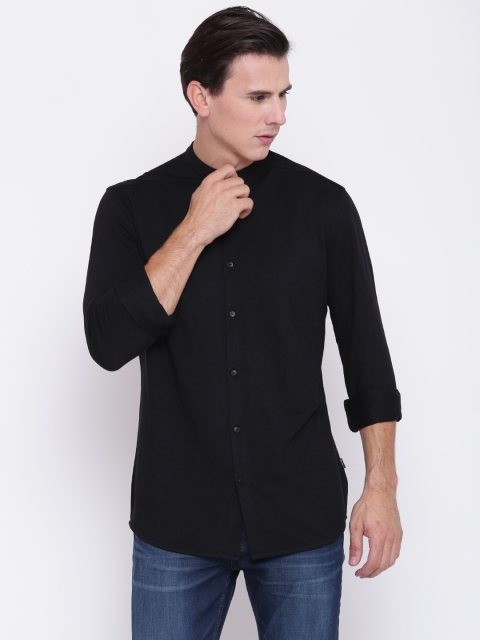 

Pepe Jeans Men Black Solid Casual Shirt