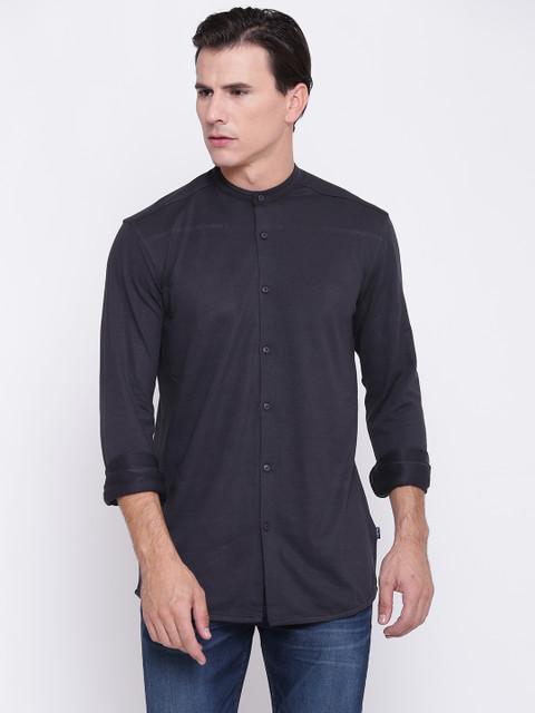 

Pepe Jeans Men Charcoal Grey Solid Casual Shirt