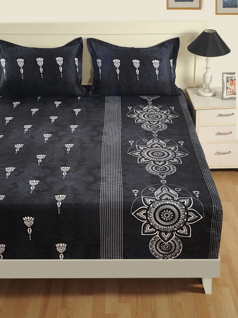 

SWAYAM Off-White Ethnic Motifs Flat 180 TC Cotton 1 King Bedsheet with 2 Pillow Covers