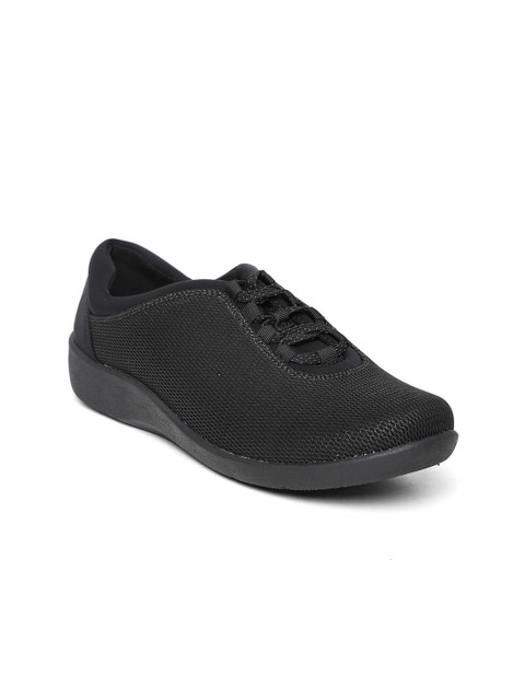 

Clarks Women Black Sneakers