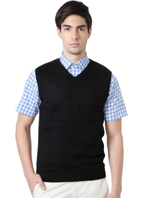 

Peter England Men Black Solid Sweater