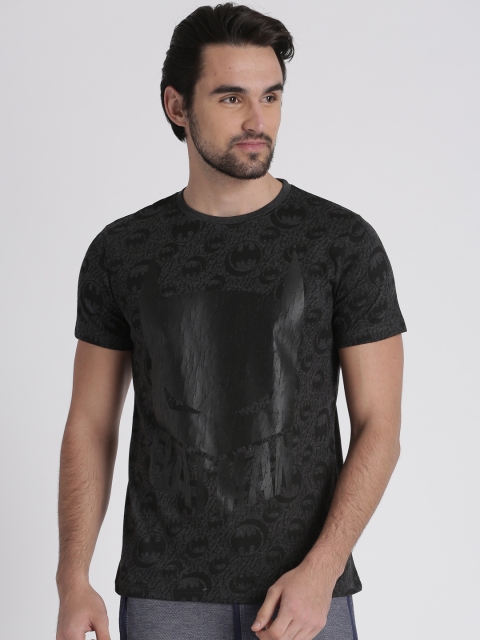 

Splash Men Grey & Black Printed T-shirt