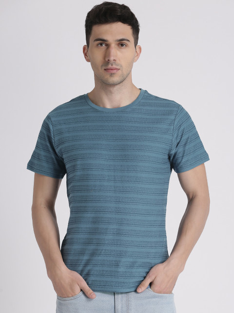 

Splash Men Blue Self-Design Round Neck T-shirt