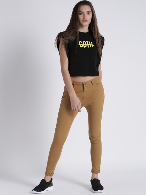 

Splash Women Black Printed Crop Top