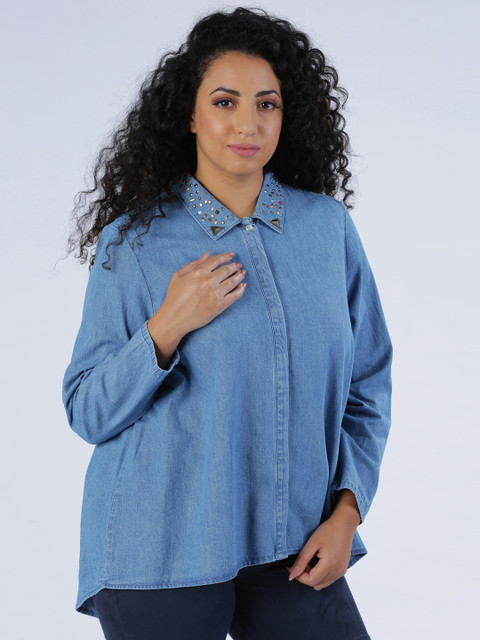 

Splash Women Blue Solid Denim Shirt