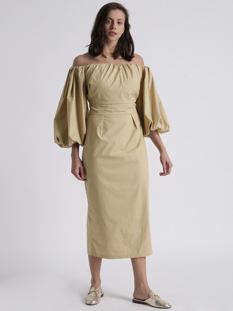 

Splash Women Beige Solid Sheath Dress