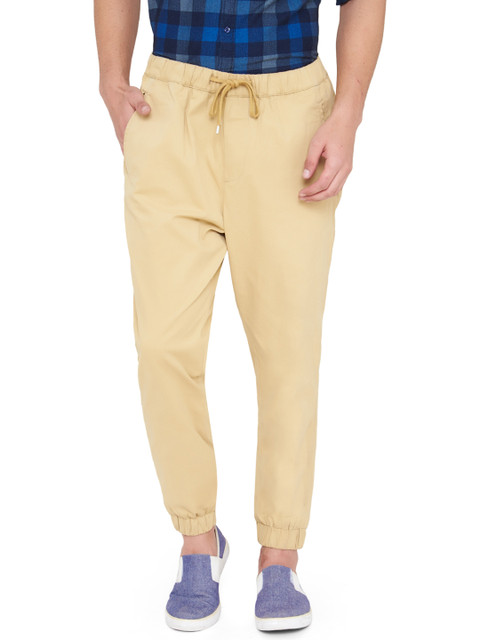 

IVOC Men Beige Slim Fit Solid Joggers