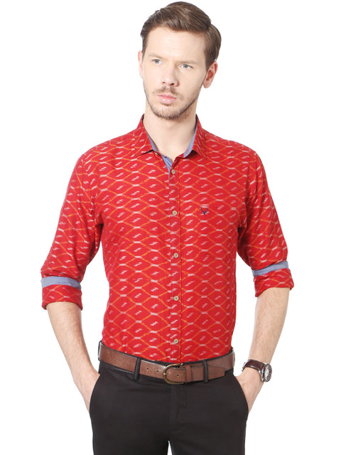 

Allen Solly Men Red Printed Slim Fit Semiformal Shirt