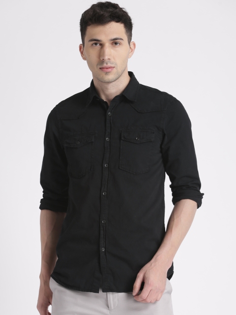 

Splash Men Black Slim Fit Solid Casual Shirt