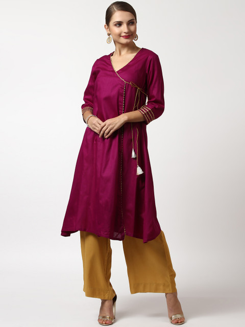 

SASSAFRAS Women Burgundy Solid A-Line Kurta