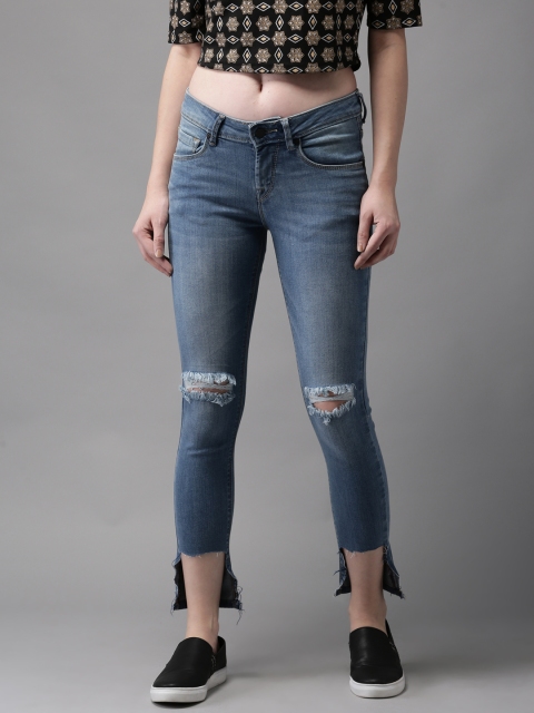 

HERE&NOW Women Blue Skinny Fit Mid-Rise Cropped Slash Knee Stretchable Jeans