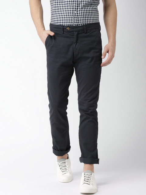 

Celio Men Navy Blue Slim Fit Solid Chinos