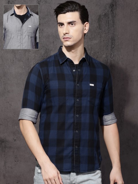 

Roadster Men Blue & Grey Regular Fit Checked Reversible Casual Shirt