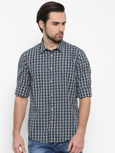 

Arrow Sport Men Charcoal Grey & Black Slim Fit Checked Casual Shirt