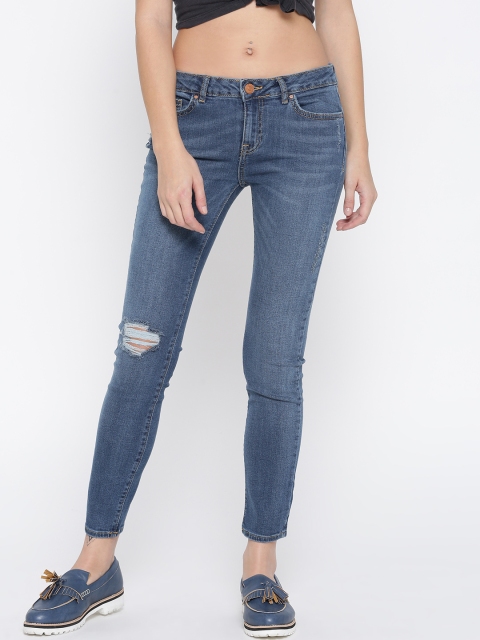 

FOREVER 21 Women Blue Regular Fit Mid-Rise Low Distress Stretchable Jeans