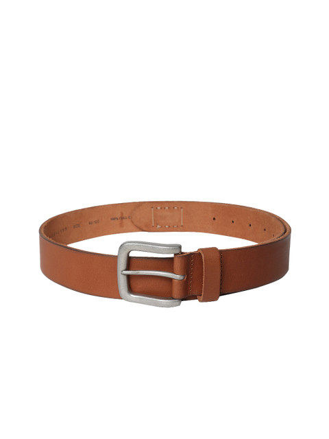 

Levis Men Brown Solid Leather Belt