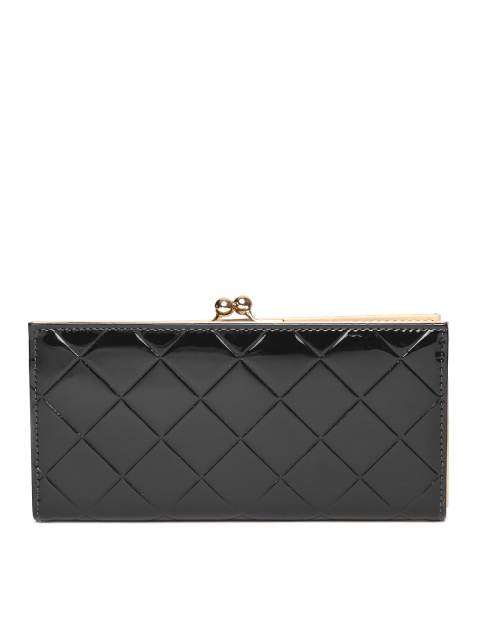 

Lino Perros Women Black Quilted Wallet