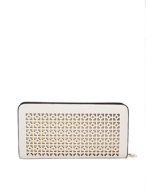 

Lino Perros Women White Laser Cut Zip Around Wallet